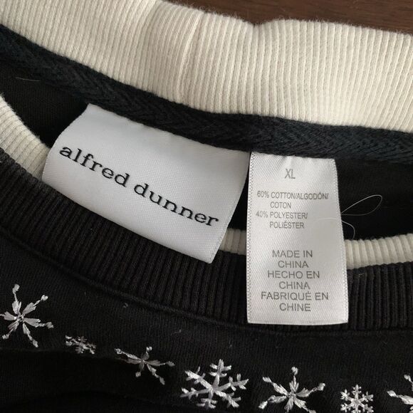 VTG Christmas Sweater Pullover Sweatshirt Black Embroidered Woodland Cabin Xl - Picture 5 of 8